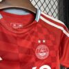 Aberdeen F.C. 2024/25 local niños conjunto - Image 5
