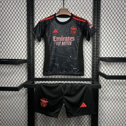 Benfica 2024/25 visitante niños conjunto