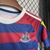 Newcastle United 2024/25 visitante niños conjunto - Image 5