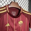 AS Roma 2024/25 local niños conjunto - Image 5