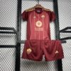 AS Roma 2024/25 local niños conjunto - Image 3