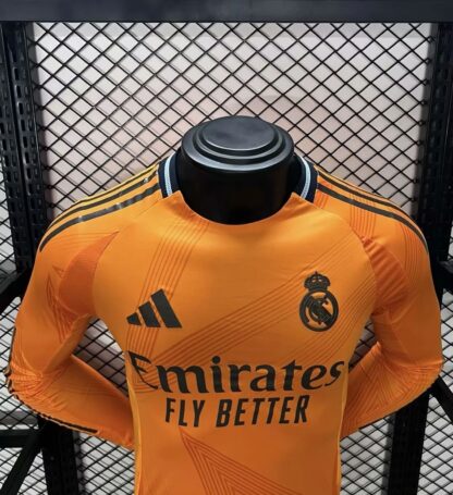 Real Madrid 2024/25 visitante manga largas camiseta versión jugador - Image 3