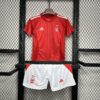 Nottingham Forest 2024/25 local niños conjunto