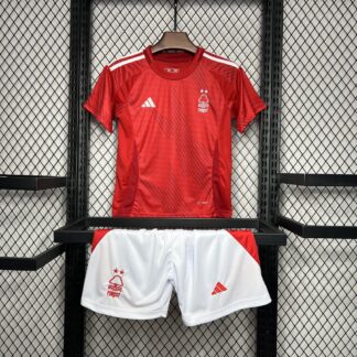 Nottingham Forest 2024/25 local niños conjunto