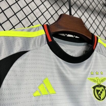Benfica 2024/25 tercera niños conjunto - Image 7