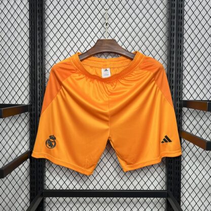 Real Madrid 2024/25 visitante pantaloneta