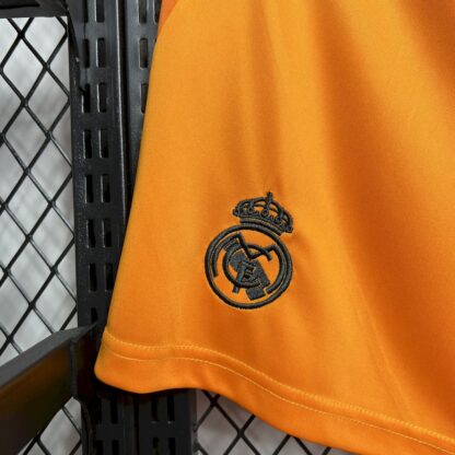 Real Madrid 2024/25 visitante pantaloneta - Image 4