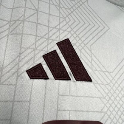 Ajax 2024/25 tercera camiseta - Image 8