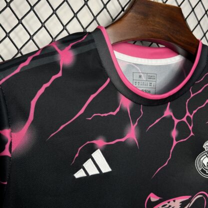 Real Madrid 2024/25 Special Edition Purple camiseta - Image 5