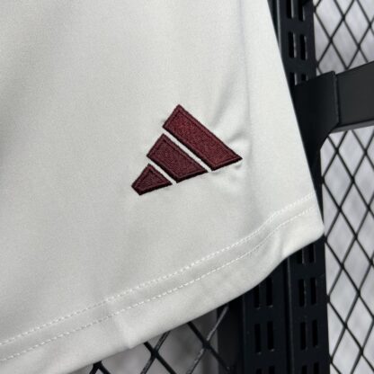 AS Roma 2024/25 visitante pantaloneta - Image 3