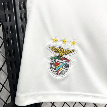 Benfica 2024/25 local pantaloneta - Image 4