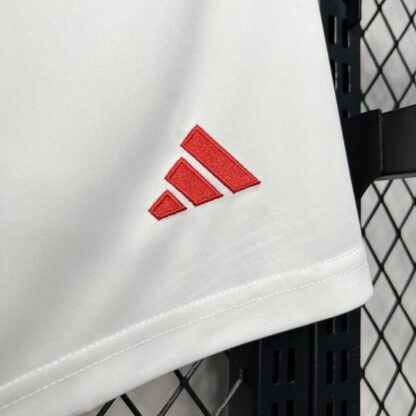 Benfica 2024/25 local pantaloneta - Image 3