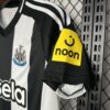 Newcastle United 2024/25 local camiseta - Image 3