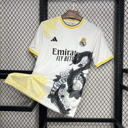 Real Madrid 2024/25 White and black Mamba special edition camiseta