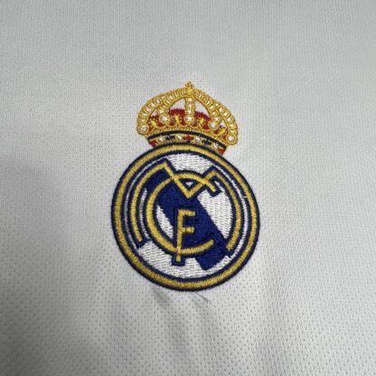 Real Madrid 2024/25 White and black Mamba special edition camiseta - Image 4