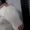 Bayern Munich 2024/25 tercera manga largas camiseta versión jugador - Image 9
