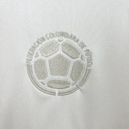 Colombia 2024/25 100th Anniversary manga largas camiseta - Image 5