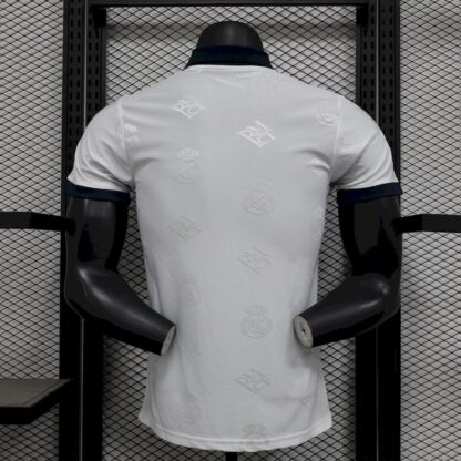 Real Madrid  2025/26 White special edition camiseta versión jugador - Image 2