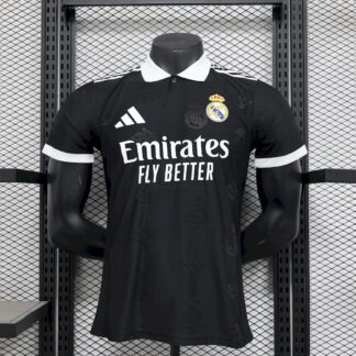 Real Madrid  2025/26 Black Special Edition camiseta versión jugador