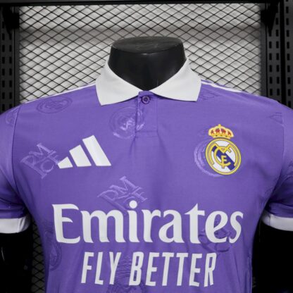 Real Madrid  2025/26 Light purple special edition camiseta versión jugador - Image 6
