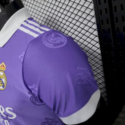Real Madrid  2025/26 Light purple special edition camiseta versión jugador - Image 4