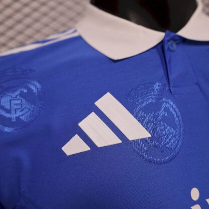 Real Madrid  2025/26 Special Edition Purple camiseta versión jugador - Image 3