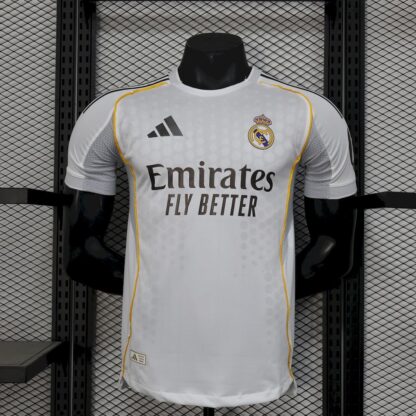Real Madrid 2025/26 local camiseta versión jugador