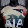 Tottenham Hotspur 2025/26 White Gold Snake Edition camiseta versión jugador - Image 3