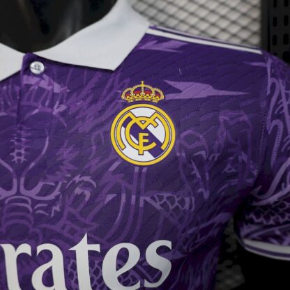 Real Madrid 2025/26 Purple special edition camiseta versión jugador - Image 3