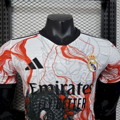 Real Madrid 2025/26 White Black Dragon special edition camiseta versión jugador - Image 5
