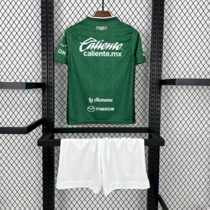 Club León F.C. 2024/25 local niños conjunto - Image 2