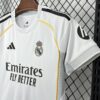 Real Madrid 2025/26 local niños conjunto - Image 5