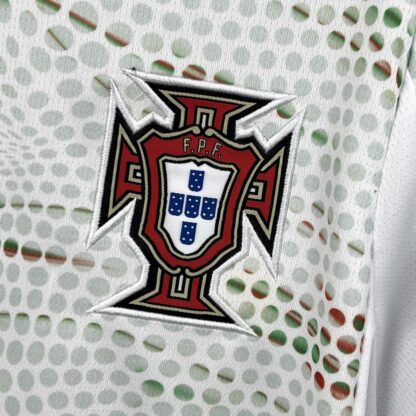 Portugal 2025/26 visitante manga largas camiseta - Image 3