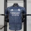 Real Madrid 2025/26 visitante camiseta versión jugador