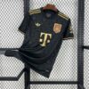 Bayern Munich 2024/25 125 Anniversary Black camiseta
