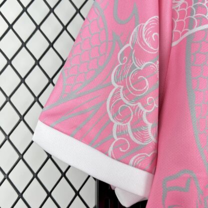 Real Madrid 2025/26 Pink Dragon Special Edition camiseta - Image 6