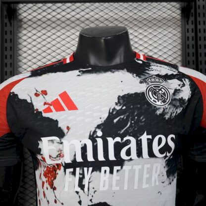 Real Madrid 2025/26 Ink painting version camiseta versión jugador - Image 3