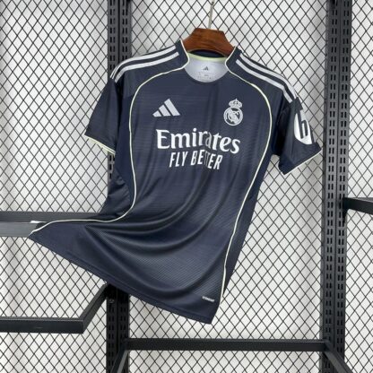 Real Madrid 2025/26 visitante camiseta
