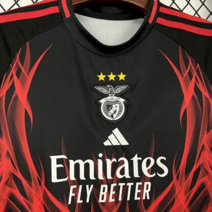 Benfica 2025/26 visitante Concept version niños conjunto - Image 5