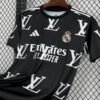 Real Madrid 2025/26 Louis Vuitton Joint Edition Black camiseta - Image 3