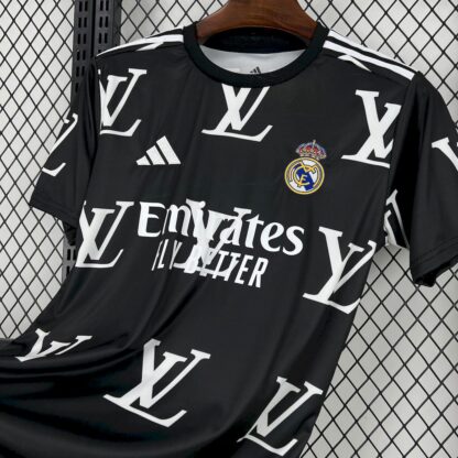 Real Madrid 2025/26 Louis Vuitton Joint Edition Black camiseta - Image 3