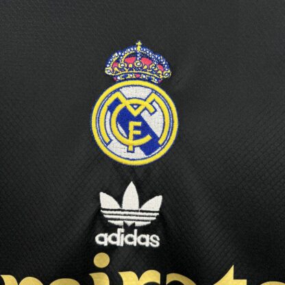 Real Madrid 2025/26 Retro Special Edition camiseta - Image 7