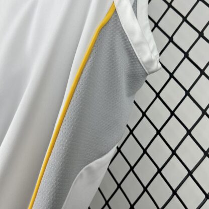 Real Madrid 2025/26 White camiseta - Image 5