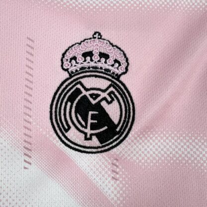 Real Madrid 2024/25 Special Edition Pink White camiseta - Image 5