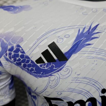 Real Madrid 2025/26 Special Edition  camiseta versión jugador - Image 6
