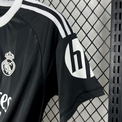Real Madrid 2025/26 entrenamiento camiseta - Image 5