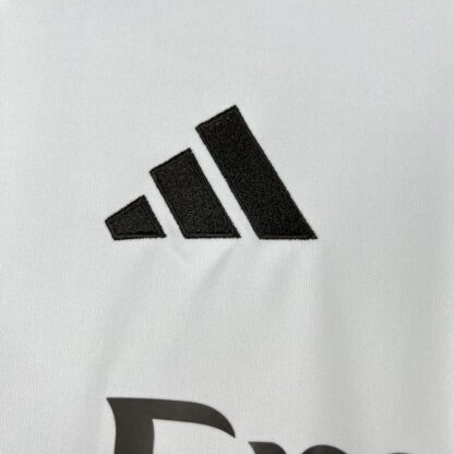Real Madrid 2025/26 local manga largas camiseta - Image 7