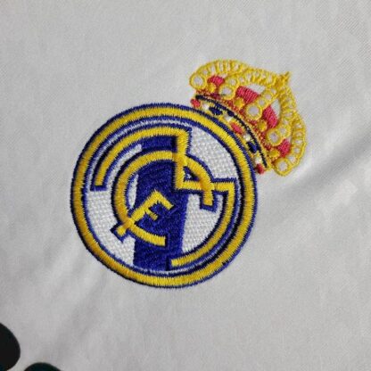Real Madrid 2024/25 local manga largas camiseta - Image 7