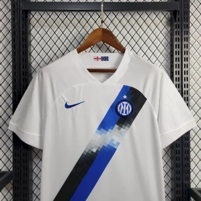 Inter Milan 2022/23 visitante camiseta - Image 2