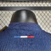 Paris Saint-Germain 2024/25 local manga largas camiseta versión jugador - Image 7